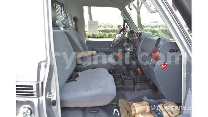 Big with watermark toyota land cruiser zambia import dubai 11577