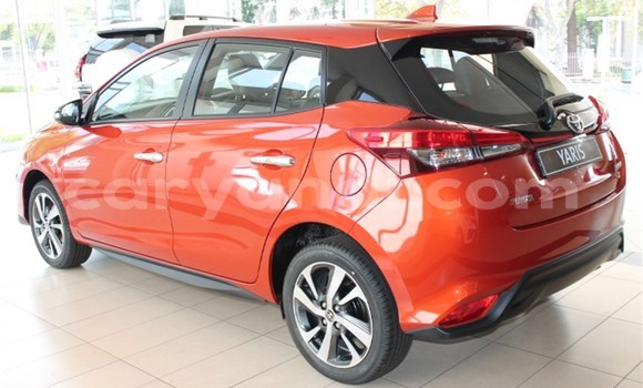 Nunua Ilio tumika Toyota Yaris Nyekundu Gari ndani ya Lusaka nchini Zambia Nunua Ilio tumika Toyota Yaris Nyekundu Gari ndani ya Lusaka nchini Zambia