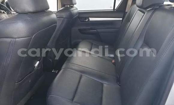 Buy Used Toyota Hilux White Car in Livingstone in Zambia Buy Used Toyota Hilux White Car in Livingstone in Zambia