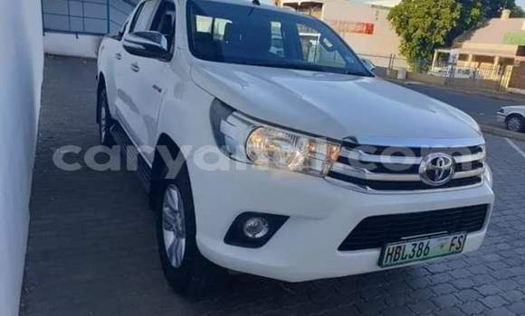 Buy Used Toyota Hilux White Car in Livingstone in Zambia Buy Used Toyota Hilux White Car in Livingstone in Zambia