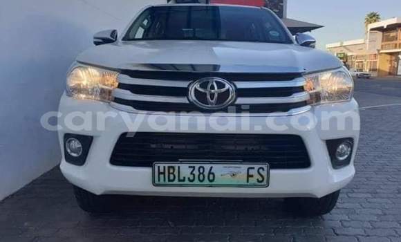 Buy Used Toyota Hilux White Car in Livingstone in Zambia Buy Used Toyota Hilux White Car in Livingstone in Zambia