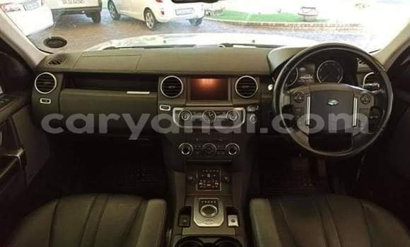 Buy Used Land Rover Discovery Silver Car in Livingstone in Zambia Buy Used Land Rover Discovery Silver Car in Livingstone in Zambia