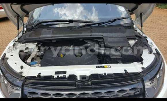 Buy Used Land Rover Range Rover Evoque White Car in Lusaka in Zambia Buy Used Land Rover Range Rover Evoque White Car in Lusaka in Zambia