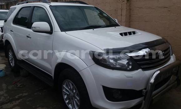 Buy Used Toyota Fortuner White Car in Lusaka in Zambia Buy Used Toyota Fortuner White Car in Lusaka in Zambia