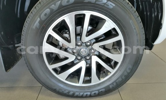 Buy Used Nissan Navara White Car in Lusaka in Zambia Buy Used Nissan Navara White Car in Lusaka in Zambia