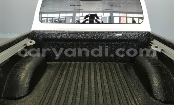 Buy Used Nissan Navara White Car in Lusaka in Zambia Buy Used Nissan Navara White Car in Lusaka in Zambia