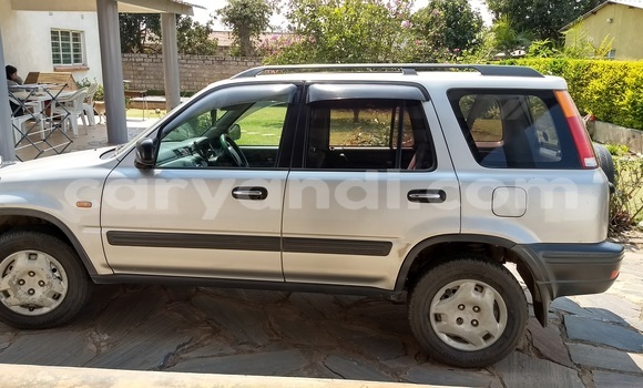 Buy Used Honda CR-V Silver Car in Lusaka in Zambia Buy Used Honda CR-V Silver Car in Lusaka in Zambia