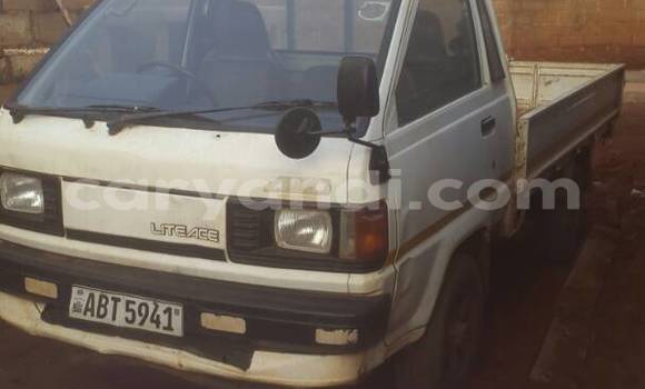 Buy Used Toyota LITEACE White Truck in Lusaka in Zambia Buy Used Toyota LITEACE White Truck in Lusaka in Zambia