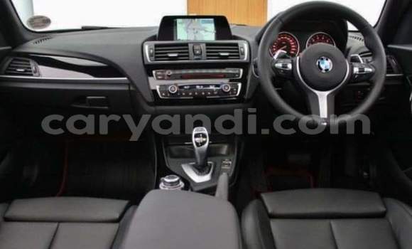 Tenga Tsaru BMW 1–Series Tsvuku Mota in Lusaka in Zambia Tenga Tsaru BMW 1–Series Tsvuku Mota in Lusaka in Zambia