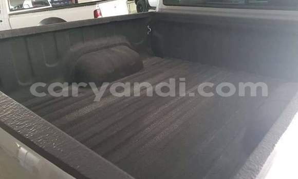 Acheter Occasion Voiture Toyota Hilux Gris à Lusaka, Zambie Acheter Occasion Voiture Toyota Hilux Gris à Lusaka, Zambie