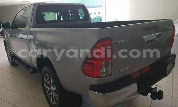 Acheter Occasion Voiture Toyota Hilux Gris à Lusaka, Zambie Acheter Occasion Voiture Toyota Hilux Gris à Lusaka, Zambie