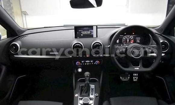 Acheter Occasion Voiture Audi RS3 Bleu à Lusaka, Zambie Acheter Occasion Voiture Audi RS3 Bleu à Lusaka, Zambie