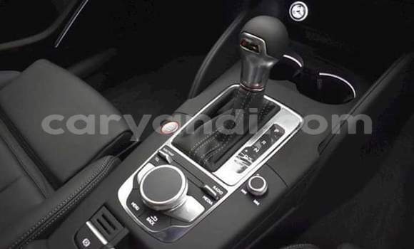 Acheter Occasion Voiture Audi RS3 Bleu à Lusaka, Zambie Acheter Occasion Voiture Audi RS3 Bleu à Lusaka, Zambie