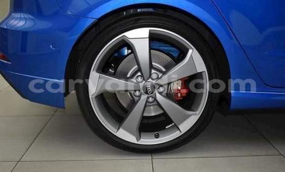 Acheter Occasion Voiture Audi RS3 Bleu à Lusaka, Zambie Acheter Occasion Voiture Audi RS3 Bleu à Lusaka, Zambie