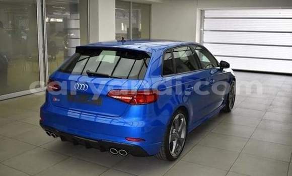 Acheter Occasion Voiture Audi RS3 Bleu à Lusaka, Zambie Acheter Occasion Voiture Audi RS3 Bleu à Lusaka, Zambie