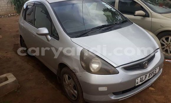 Buy Used Honda Fit Silver Car in Chipata in Zambia Buy Used Honda Fit Silver Car in Chipata in Zambia