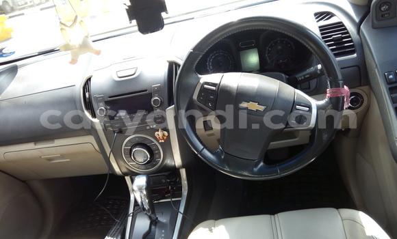 Acheter Occasion Voiture Chevrolet Caprice Blanc à Lusaka, Zambie Acheter Occasion Voiture Chevrolet Caprice Blanc à Lusaka, Zambie