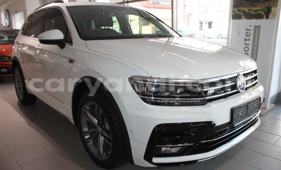 Buy Used Volkswagen Tiguan White Car in Lusaka in Zambia Buy Used Volkswagen Tiguan White Car in Lusaka in Zambia