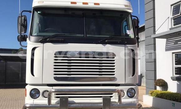 Tenga Tsaru Caterpillar 120 Chena Rori in Lusaka in Zambia Tenga Tsaru Caterpillar 120 Chena Rori in Lusaka in Zambia