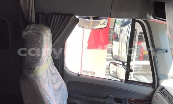 Tenga Tsaru Caterpillar 120 Chena Rori in Lusaka in Zambia Tenga Tsaru Caterpillar 120 Chena Rori in Lusaka in Zambia