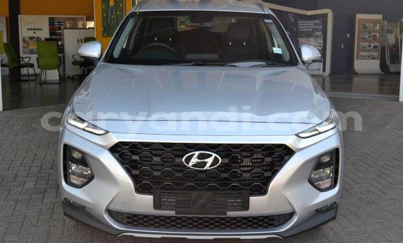Acheter Occasion Voiture Hyundai Santa Fe Gris à Lusaka, Zambie Acheter Occasion Voiture Hyundai Santa Fe Gris à Lusaka, Zambie