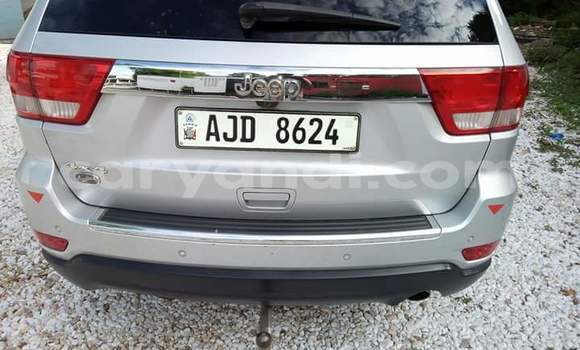 Buy Used Jeep Cherokee Silver Car in Lusaka in Zambia