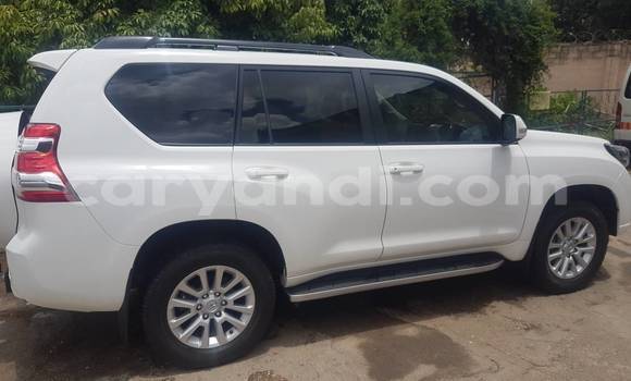 Buy Used Toyota Land Cruiser Prado White Car in Lusaka in Zambia Buy Used Toyota Land Cruiser Prado White Car in Lusaka in Zambia