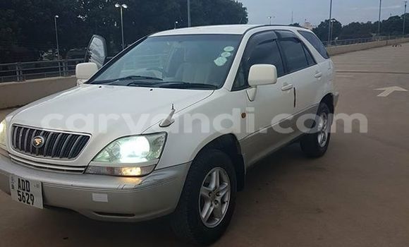 Buy Used Toyota Harrier White Car in Chipata in Zambia Buy Used Toyota Harrier White Car in Chipata in Zambia