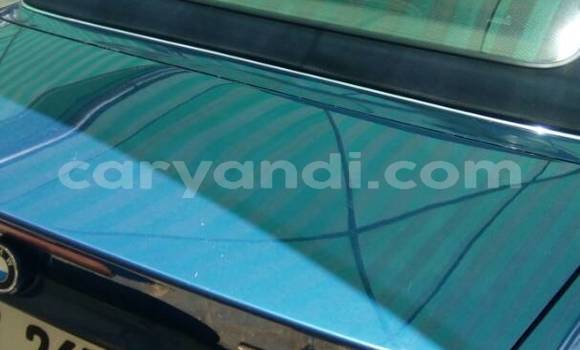 Acheter Occasion Voiture BMW 3–Series Bleu à Lusaka, Zambie Acheter Occasion Voiture BMW 3–Series Bleu à Lusaka, Zambie
