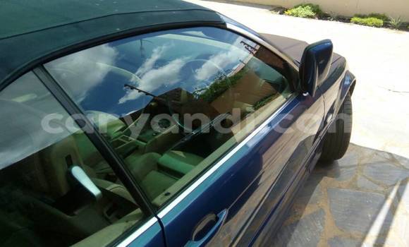 Acheter Occasion Voiture BMW 3–Series Bleu à Lusaka, Zambie Acheter Occasion Voiture BMW 3–Series Bleu à Lusaka, Zambie