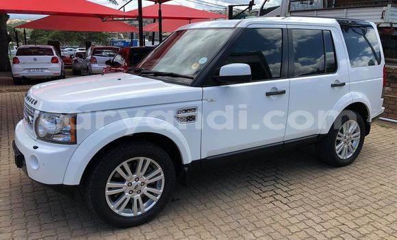 Acheter Occasion Voiture Land Rover Discovery Blanc à Livingstone, Zambie Acheter Occasion Voiture Land Rover Discovery Blanc à Livingstone, Zambie