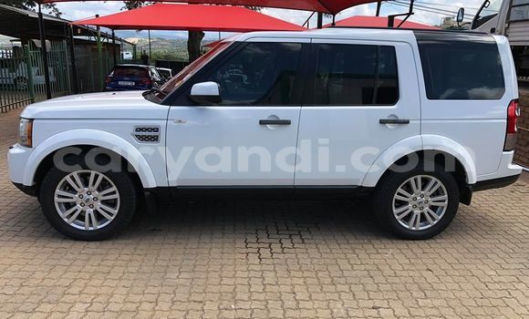 Acheter Occasion Voiture Land Rover Discovery Blanc à Livingstone, Zambie Acheter Occasion Voiture Land Rover Discovery Blanc à Livingstone, Zambie