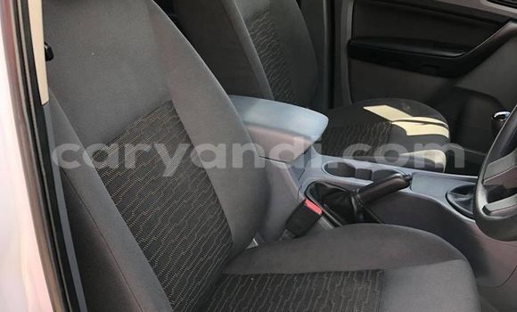 Acheter Occasion Voiture Ford Ranger Blanc à Livingstone, Zambie Acheter Occasion Voiture Ford Ranger Blanc à Livingstone, Zambie