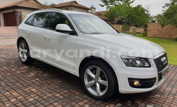 Acheter Occasion Voiture Audi Q5 Blanc à Lusaka, Zambie Acheter Occasion Voiture Audi Q5 Blanc à Lusaka, Zambie