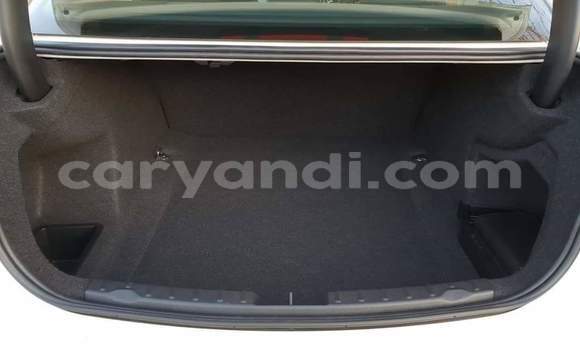 Acheter Occasion Voiture BMW 3–Series Blanc à Lusaka, Zambie Acheter Occasion Voiture BMW 3–Series Blanc à Lusaka, Zambie