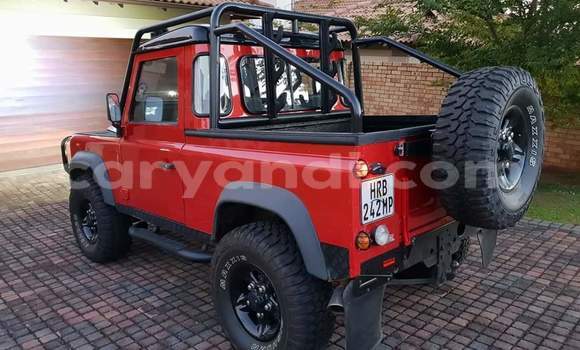 Acheter Occasion Voiture Land Rover Defender Rouge à Lusaka, Zambie Acheter Occasion Voiture Land Rover Defender Rouge à Lusaka, Zambie