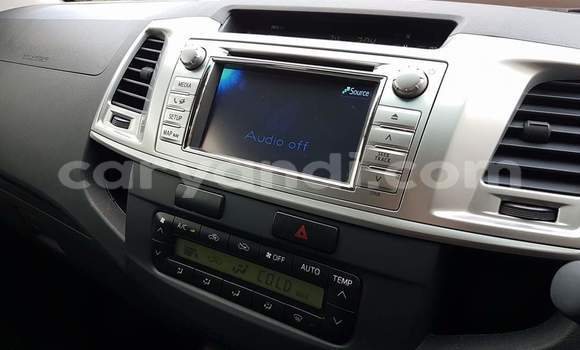 Tenga Tsaru Toyota Hilux Chena Mota in Lusaka in Zambia Tenga Tsaru Toyota Hilux Chena Mota in Lusaka in Zambia