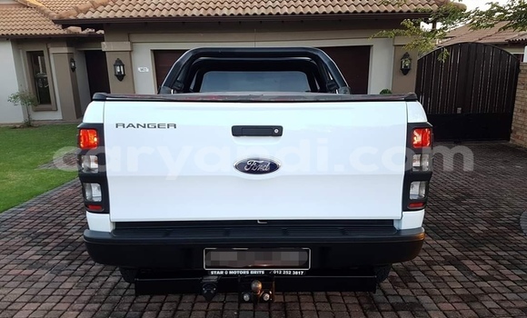 Acheter Occasion Voiture Ford Ranger Blanc à Lusaka, Zambie Acheter Occasion Voiture Ford Ranger Blanc à Lusaka, Zambie
