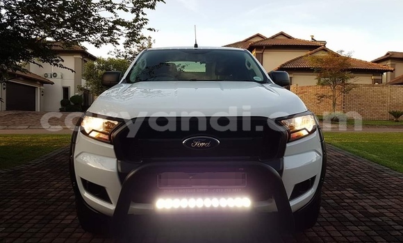 Acheter Occasion Voiture Ford Ranger Blanc à Lusaka, Zambie Acheter Occasion Voiture Ford Ranger Blanc à Lusaka, Zambie