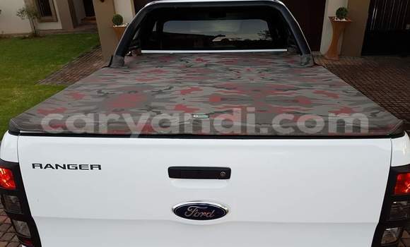 Acheter Occasion Voiture Ford Ranger Blanc à Lusaka, Zambie Acheter Occasion Voiture Ford Ranger Blanc à Lusaka, Zambie