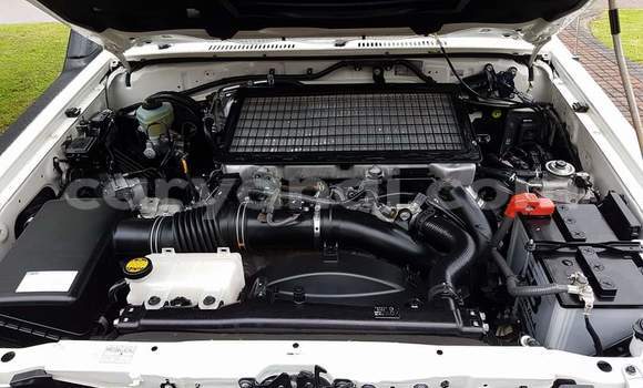 Buy Used Toyota Land Cruiser White Car in Lusaka in Zambia Buy Used Toyota Land Cruiser White Car in Lusaka in Zambia