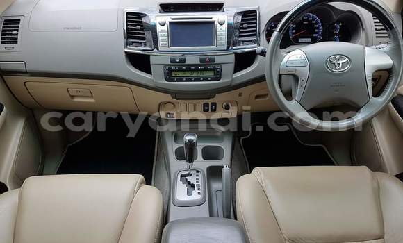 Buy Used Toyota Fortuner White Car in Lusaka in Zambia Buy Used Toyota Fortuner White Car in Lusaka in Zambia