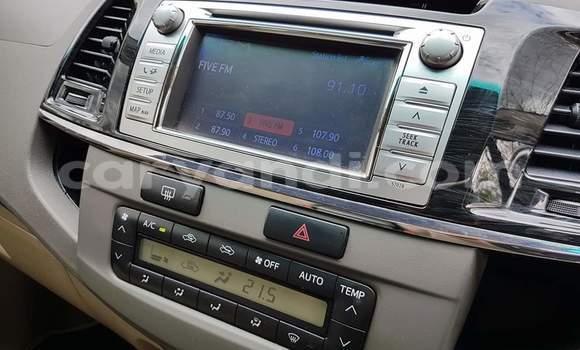 Buy Used Toyota Fortuner White Car in Lusaka in Zambia Buy Used Toyota Fortuner White Car in Lusaka in Zambia