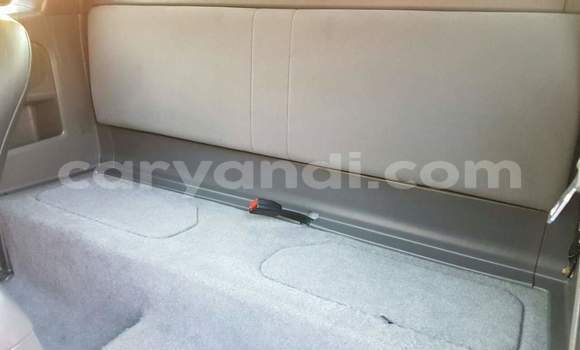 Acheter Occasion Voiture Toyota Hilux Blanc à Livingstone, Zambie Acheter Occasion Voiture Toyota Hilux Blanc à Livingstone, Zambie