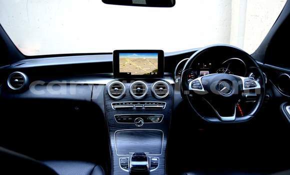 Acheter Occasion Voiture Mercedes‒Benz C–Class Blanc à Lusaka, Zambie Acheter Occasion Voiture Mercedes‒Benz C–Class Blanc à Lusaka, Zambie