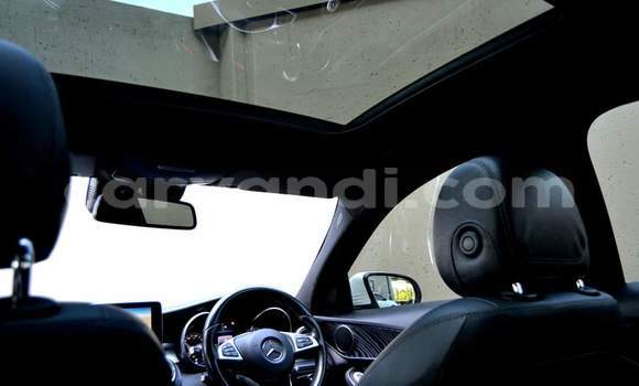 Acheter Occasion Voiture Mercedes‒Benz C–Class Blanc à Lusaka, Zambie Acheter Occasion Voiture Mercedes‒Benz C–Class Blanc à Lusaka, Zambie