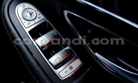 Acheter Occasion Voiture Mercedes‒Benz C–Class Blanc à Lusaka, Zambie Acheter Occasion Voiture Mercedes‒Benz C–Class Blanc à Lusaka, Zambie