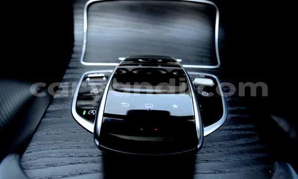 Acheter Occasion Voiture Mercedes‒Benz C–Class Blanc à Lusaka, Zambie Acheter Occasion Voiture Mercedes‒Benz C–Class Blanc à Lusaka, Zambie