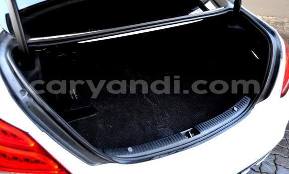 Acheter Occasion Voiture Mercedes‒Benz C–Class Blanc à Lusaka, Zambie Acheter Occasion Voiture Mercedes‒Benz C–Class Blanc à Lusaka, Zambie