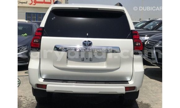 Nunua Imported Toyota Prado Nyeupe Gari ndani ya Import - Dubai nchini Zambia Nunua Imported Toyota Prado Nyeupe Gari ndani ya Import - Dubai nchini Zambia